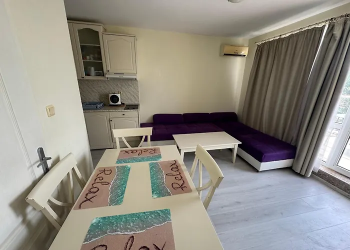 Sunny Center Апартамент